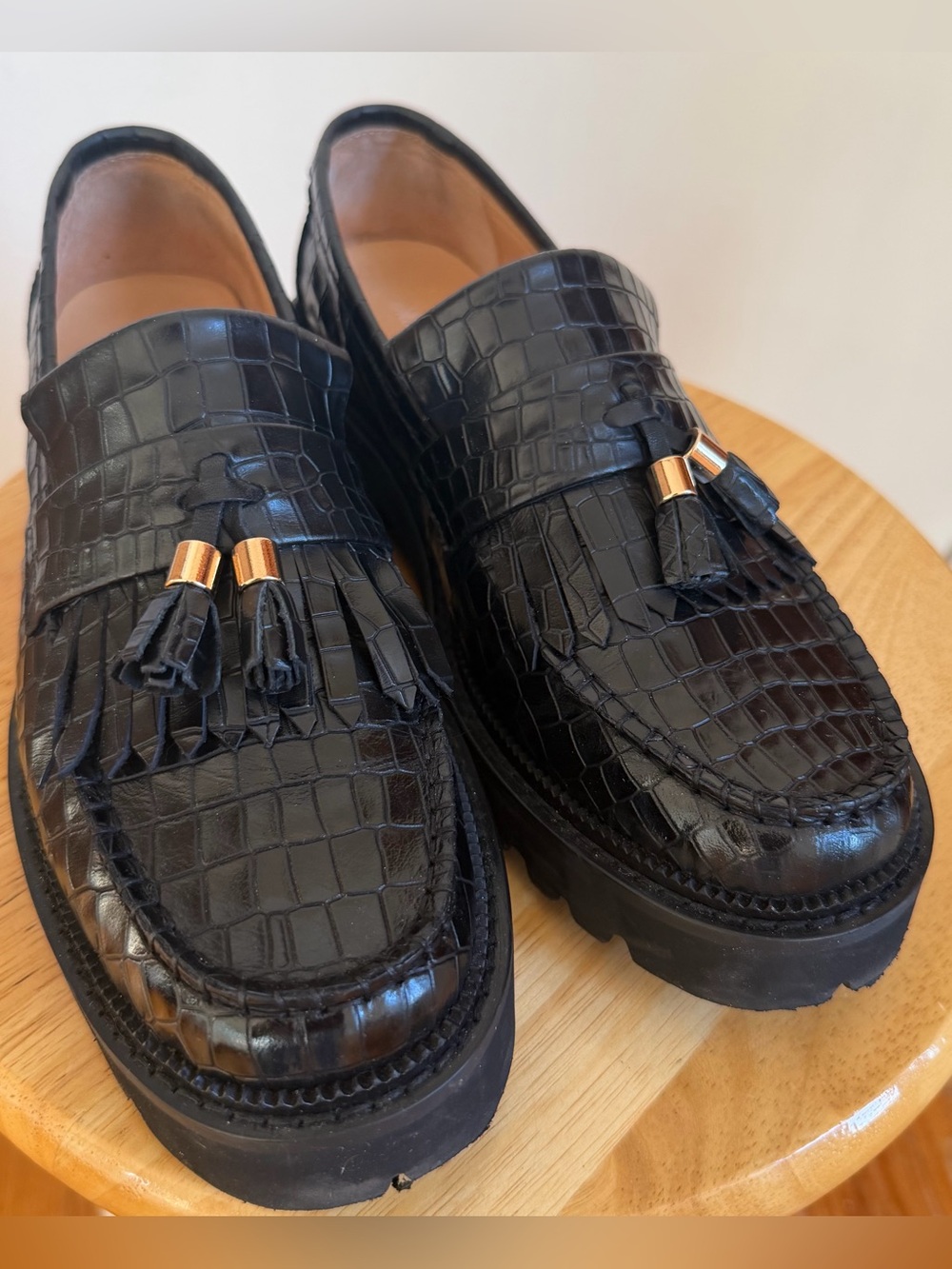 Marc Nolan | Black Croc-Embossed Tassel Loafers